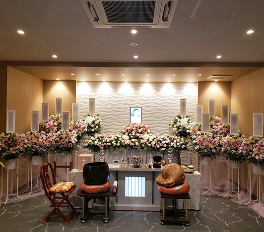 市民ホールの家族葬 別邸 川田の花祭壇写真